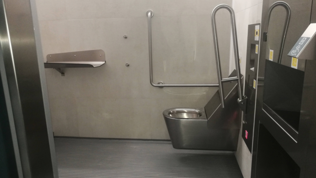 toilette autopulente interno interno bagno pubblico sano2
