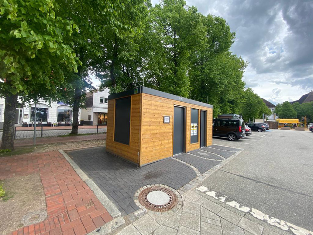 s4-self-cleaning-toilet-covered-in-wood self-cleaning toilet wood