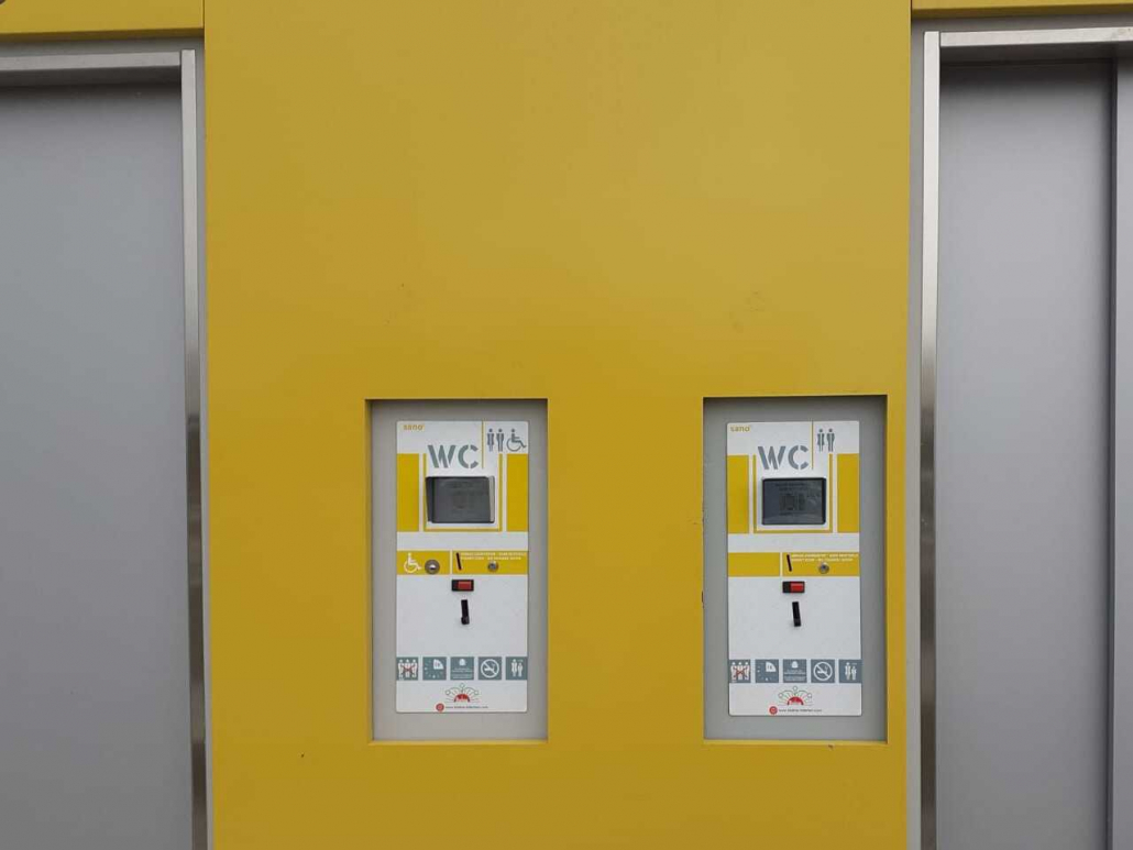 accesso automatizzato - toilette autopulente - butzow toilette automatica s5 divo HN