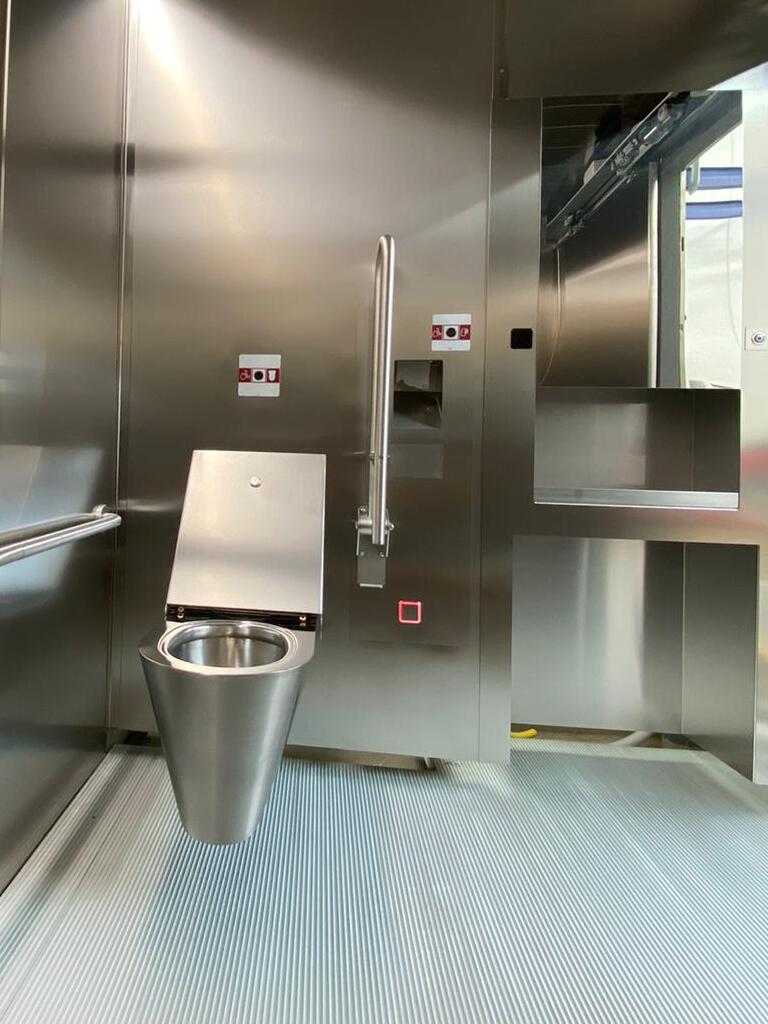 interni_acciaio_bagno prefabbricato_iurreta bagno materiali riciclabili