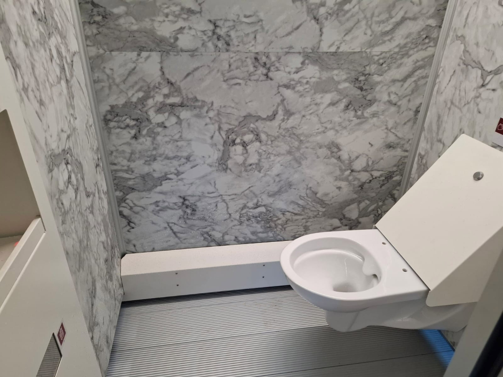 sano2-installazione-bagno-autopulente-saint-barth1 Bagni pubblici autopulenti a Saint Barthélemy | SANO2PAQUET