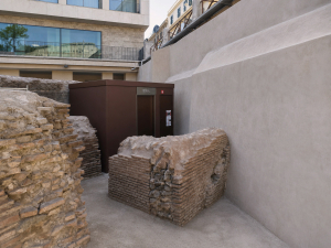 Bagni pubblici autopulenti a Ludus Magnus (Roma) | SANO2